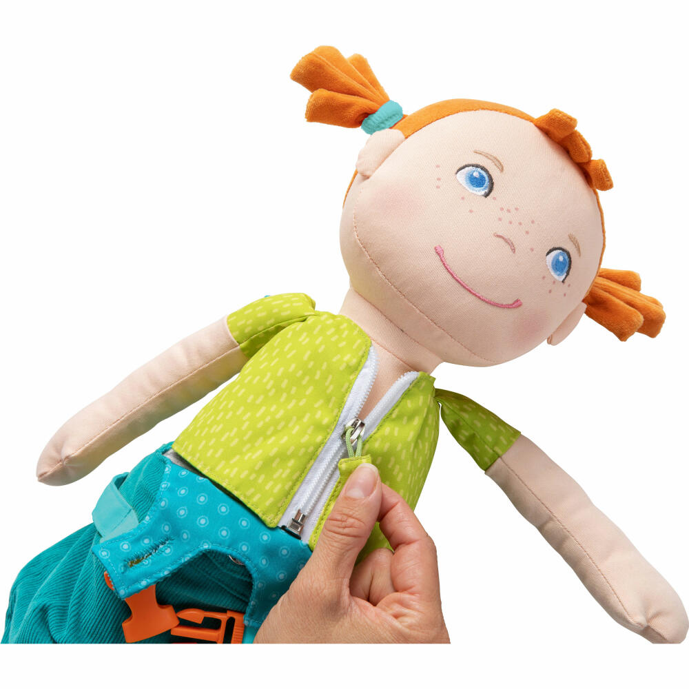 HABA Lernpuppe Lucie, Stoffpuppe, Lern Puppe, Lernspielzeug, mit 8 Verschlüssen, Kinder Spielzeug, 306634